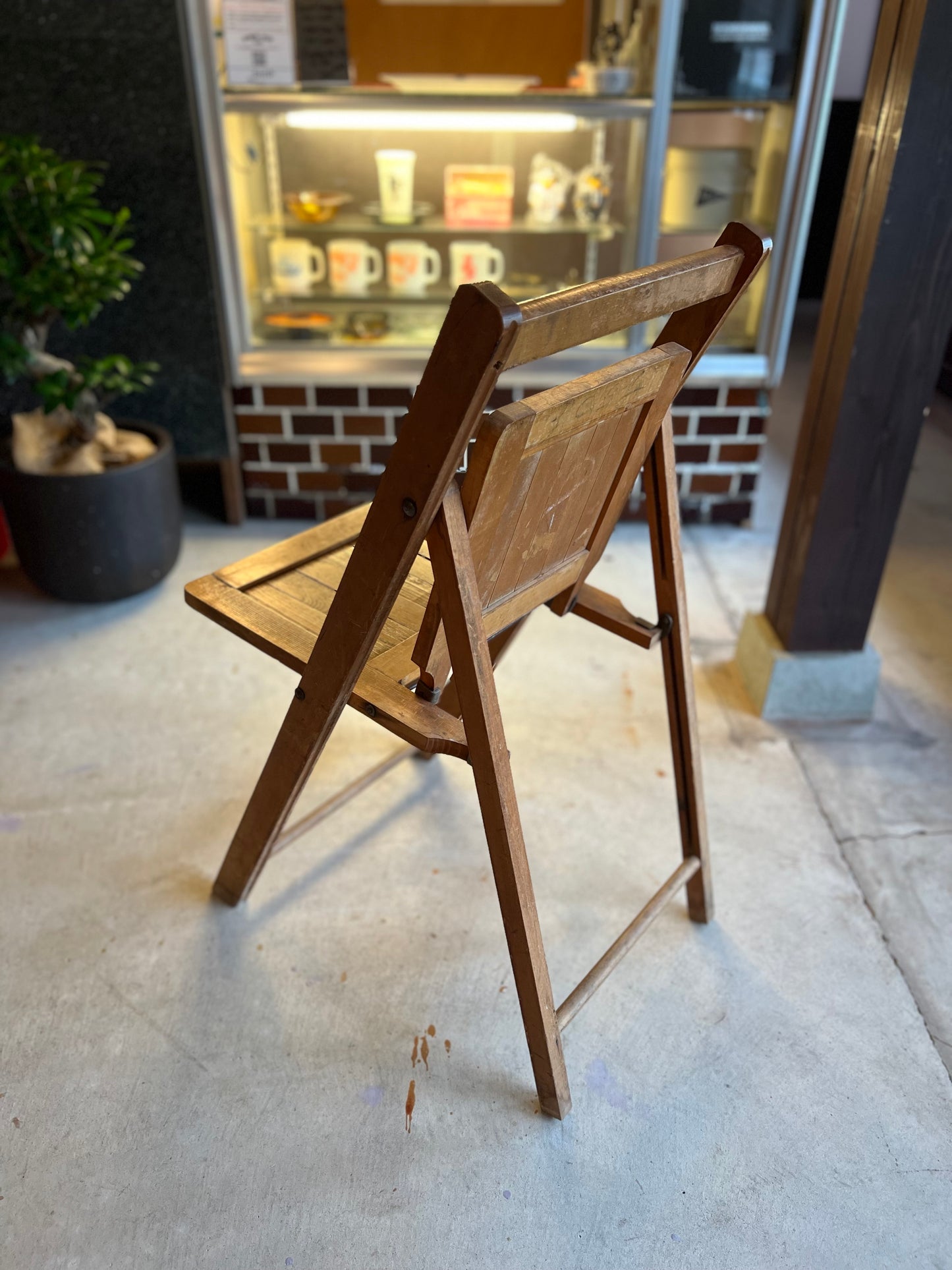 1940'S HEYWOOD WAKEFIELD VINTAGE FOLDING CHAIR