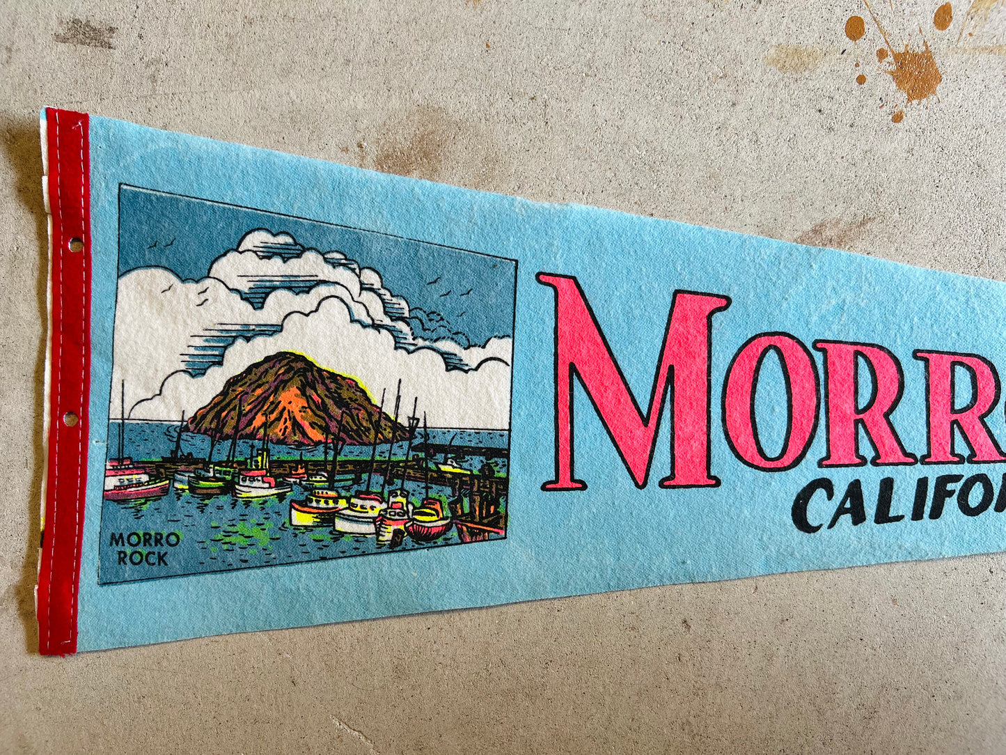 VINTAGE SOUVENIR PENNANT- MORRO BAY CALIFORNIA BLUE