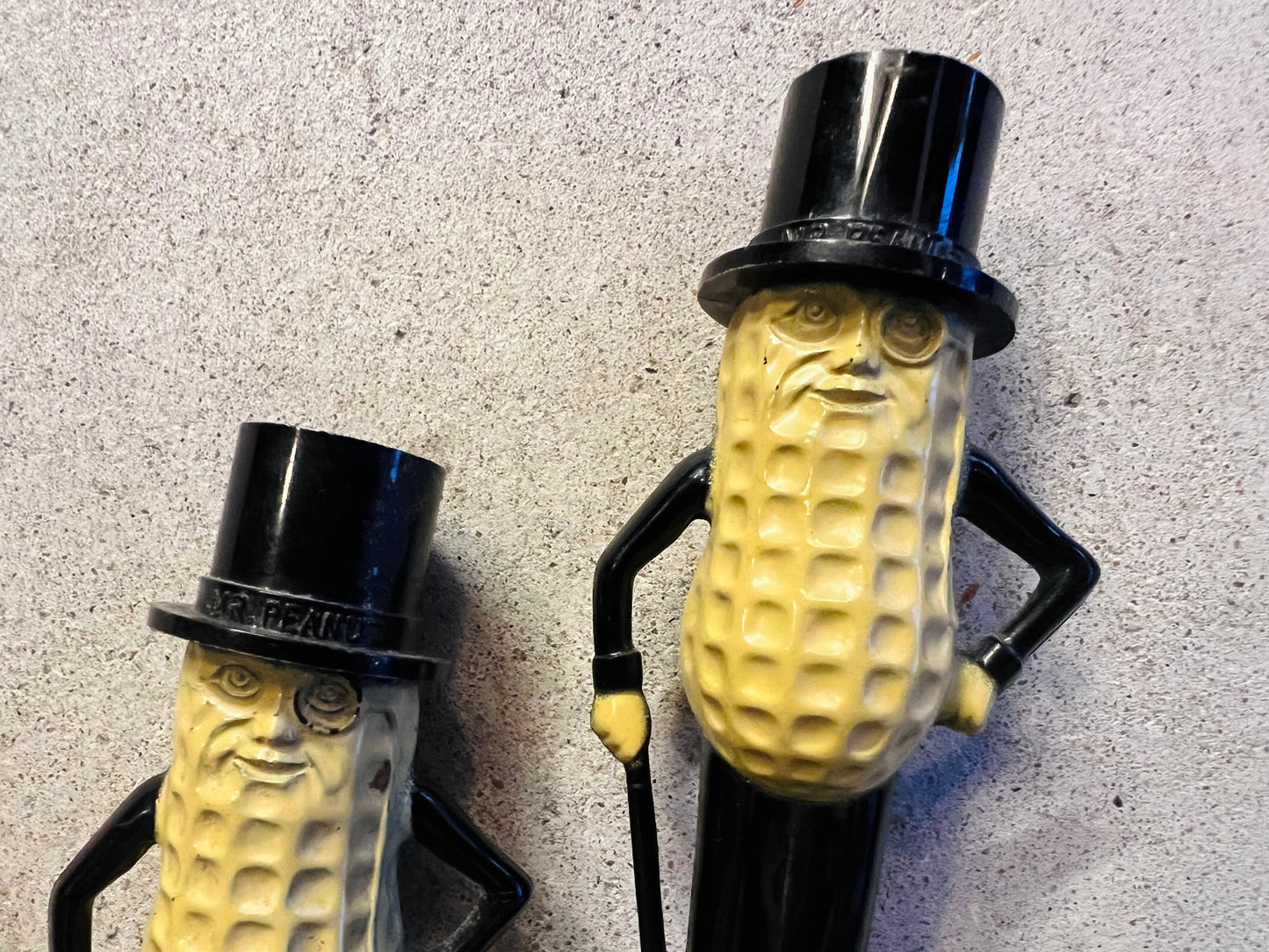 1960’S MR. PEANUT SALT&PEPPER SHAKER