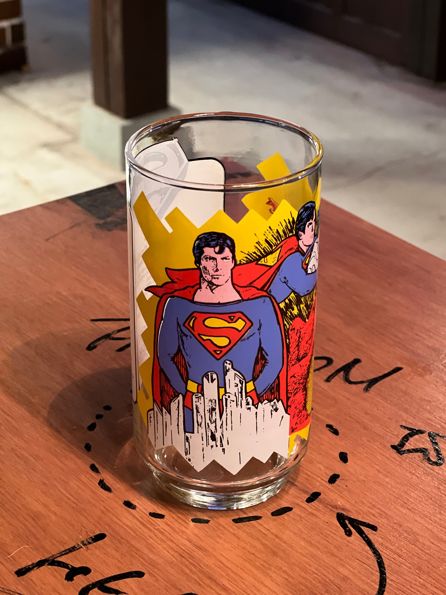 1978 VINTAGE SUPERMAN GLASS